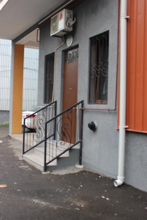 Apartment Anzi Batumi Bilik gambar