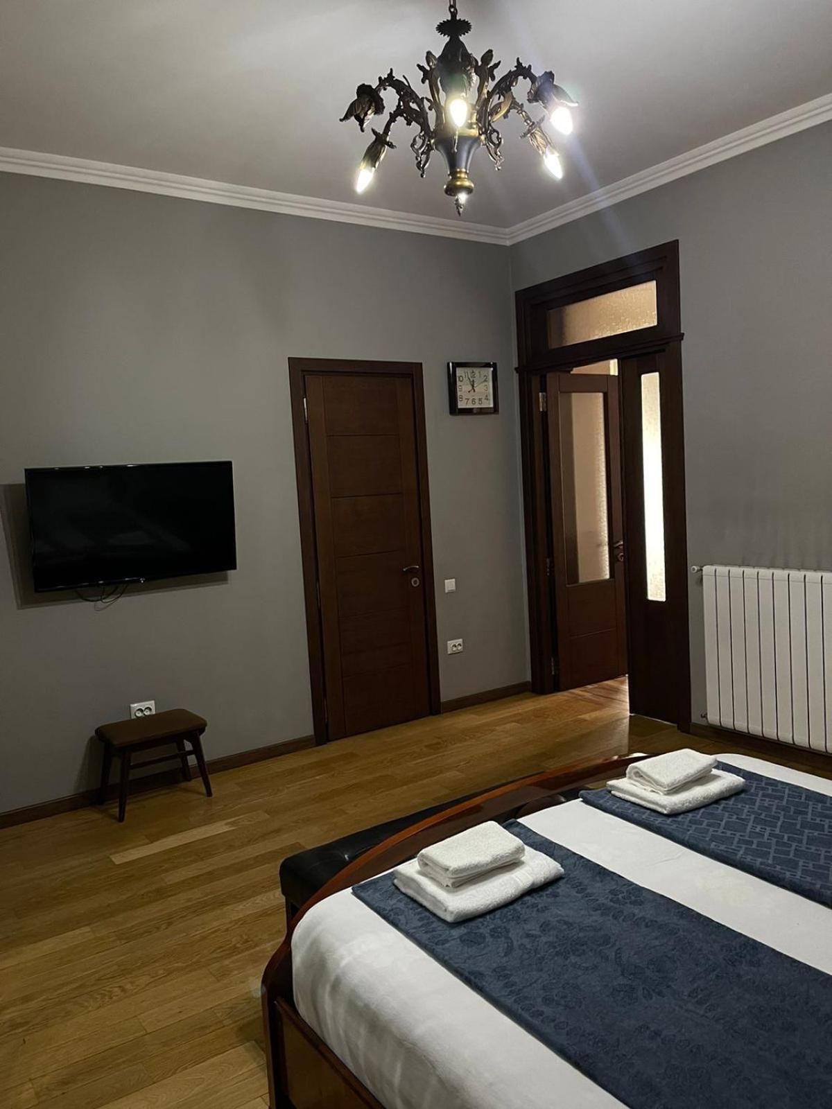 Apartment Anzi Batumi Luaran gambar