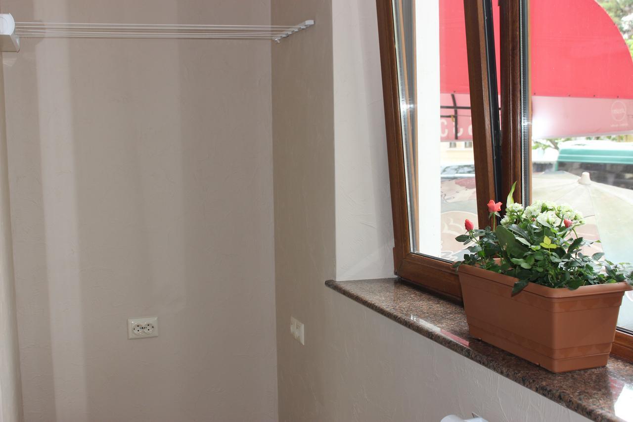 Apartment Anzi Batumi Luaran gambar